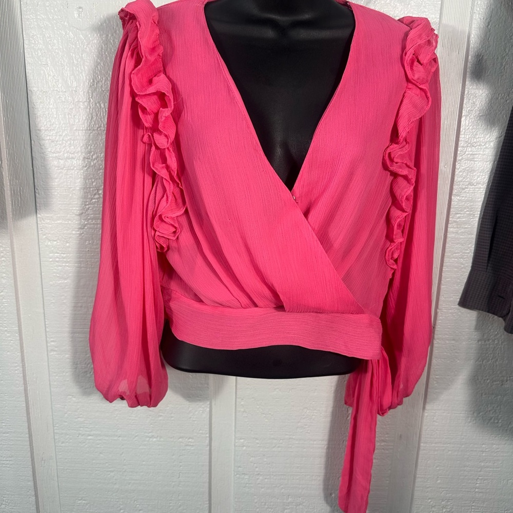 Do + Be Pink Long Sleeve V Neck Faux Wrap Chiffon Top Size Small EUC - Picture 2 of 9